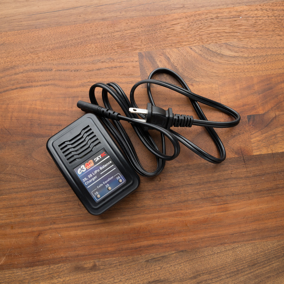 USED - Out of Darts E3 Compact LiPo charger w/ Balance Connector