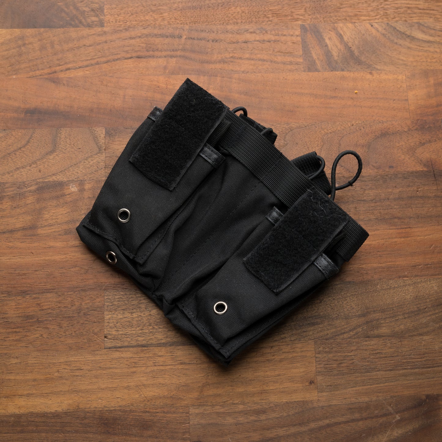 USED - Worker Expandable 4+2 Talon Magazine Holster