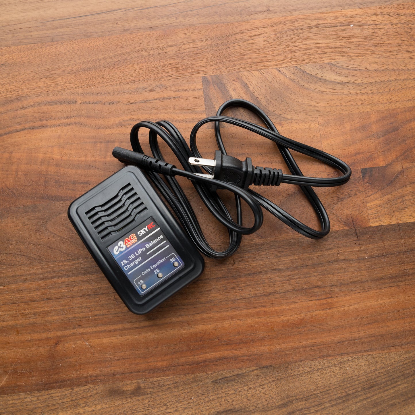 USED - Out of Darts E3 Compact LiPo charger w/ Balance Connector