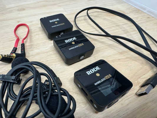 Rode Wireless Go II Mics with 2 Lav (2 transmitter, 1 receiver)